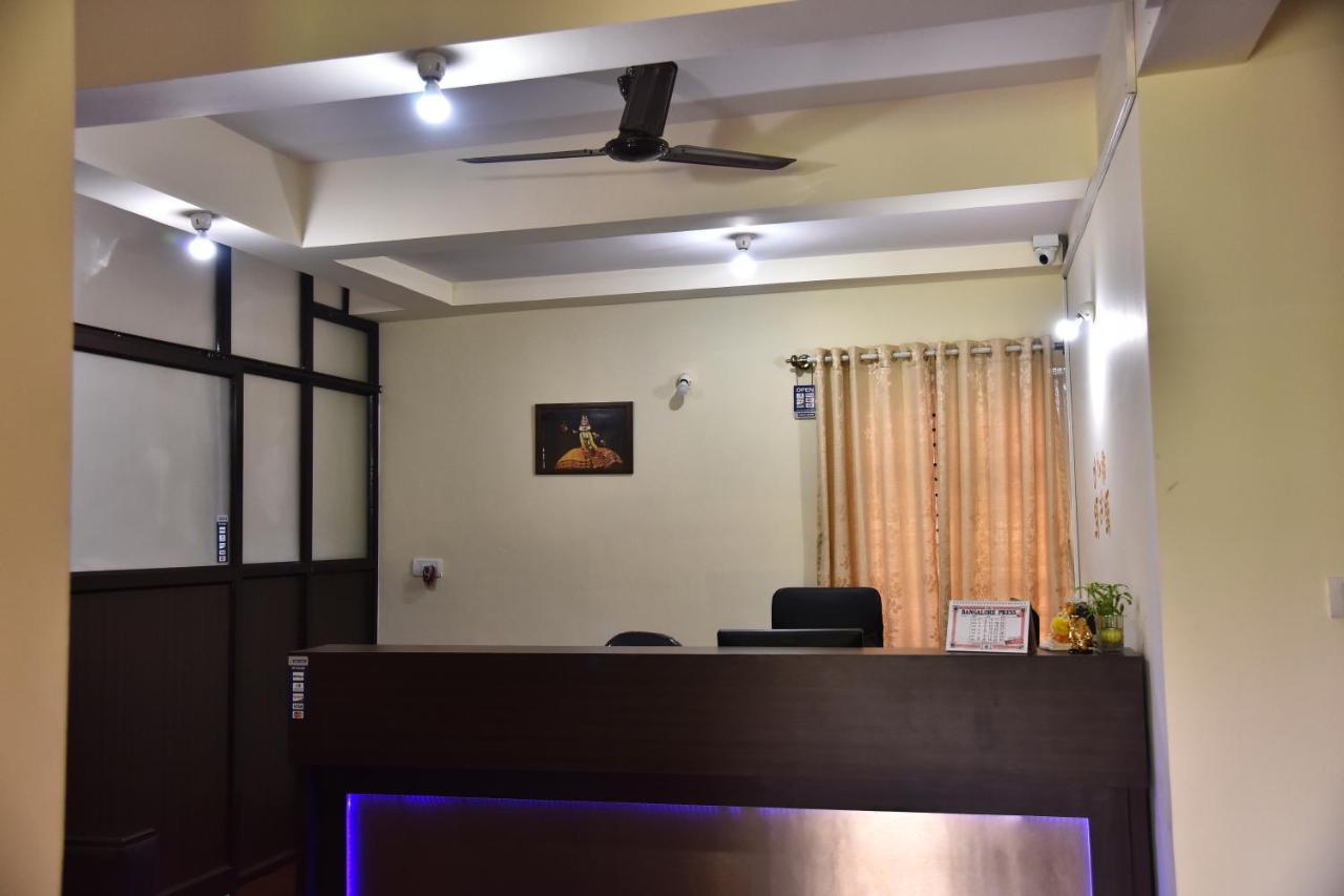 The Banjaara Suites Bangalore Exterior photo